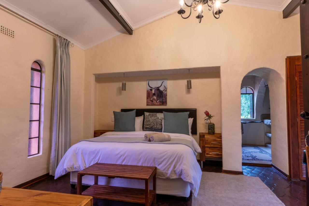קמפטון פארק Airport Tower Lodge מראה חיצוני תמונה