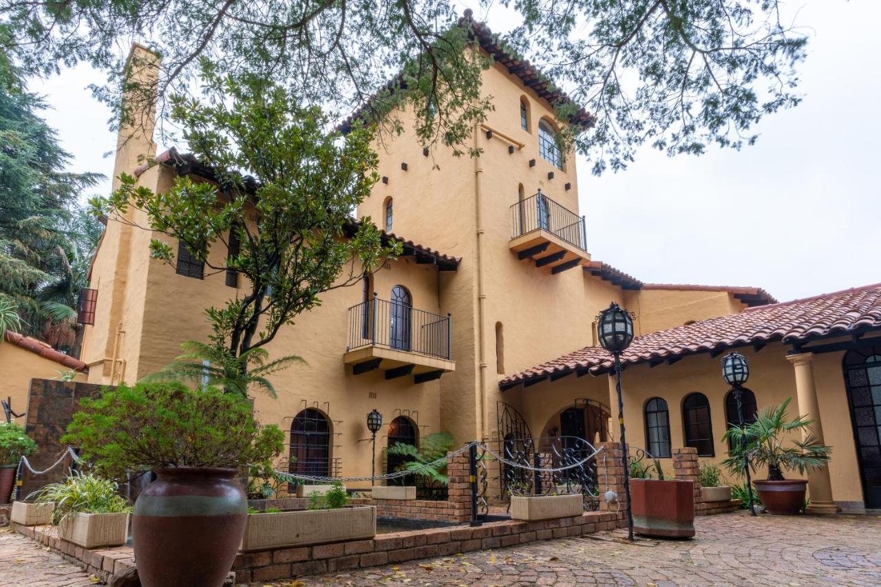 קמפטון פארק Airport Tower Lodge מראה חיצוני תמונה
