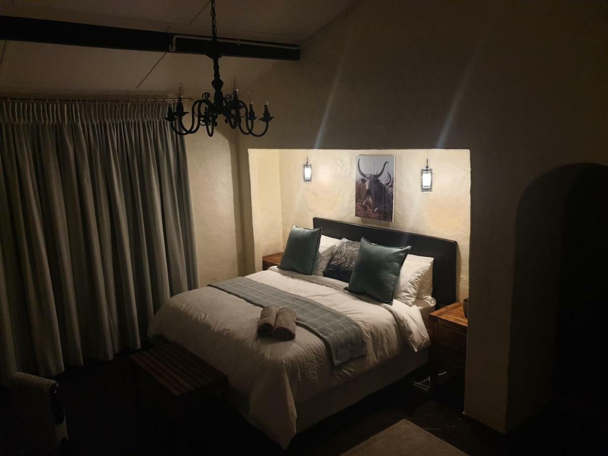 קמפטון פארק Airport Tower Lodge מראה חיצוני תמונה
